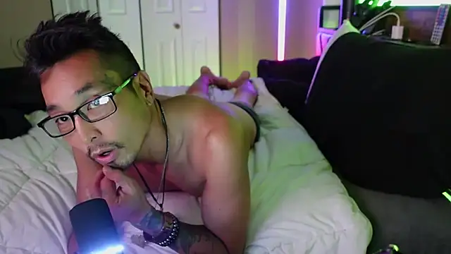 Chatroom XXX en direct de Ghost11_11