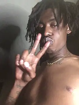 slimgod13 XXX чат на живо