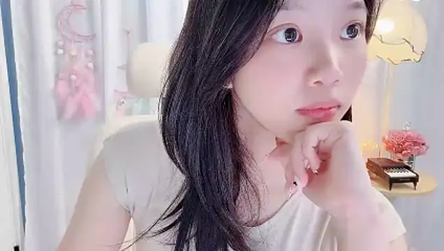 XXX chat uživo modela Yanys521