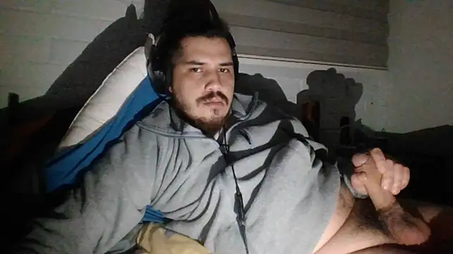 hung_weeb live XXX chat