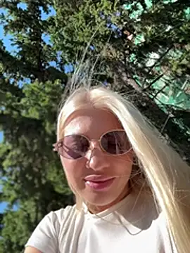צ'אט XXX בשידור חי של NewLale
