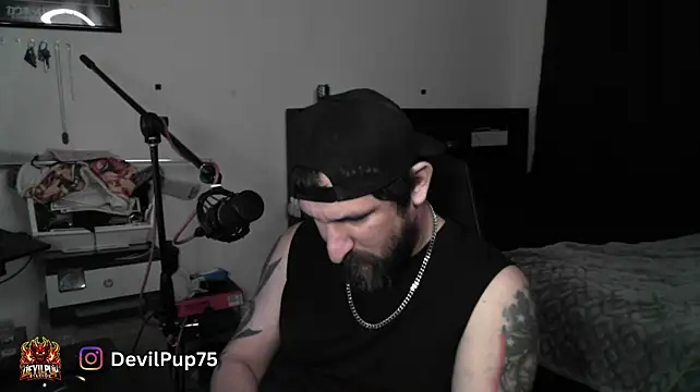 DevilPup75_ – Naživo XXX chat