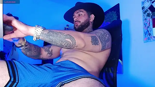 esteban_cloud Live XXX Chat