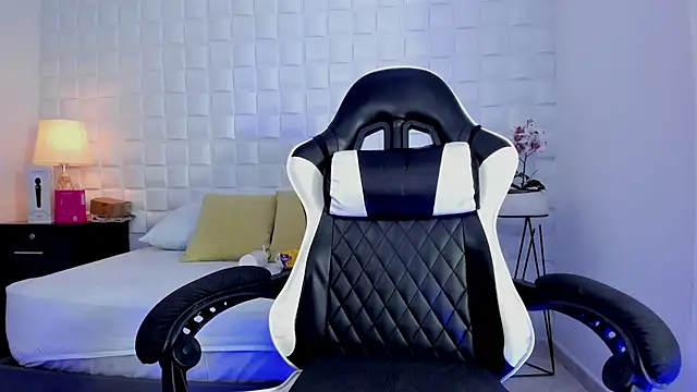 anny_rouse24 Chat XXX live
