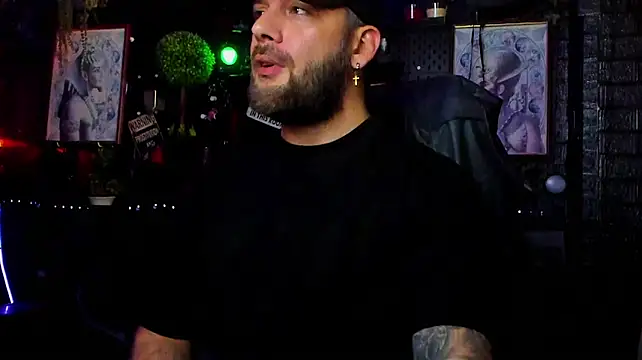LexHardy's Live XXX Chat