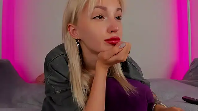 LisaFoxyMe Live XXX-chat