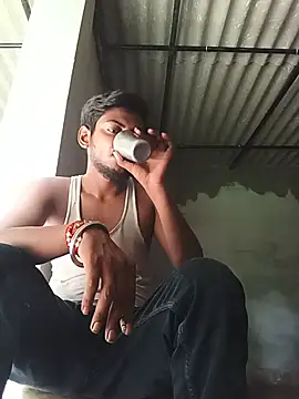 Show modela shektiwari na web-kameri