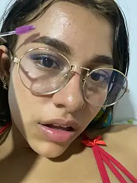 liahot69's Live XXX Chat