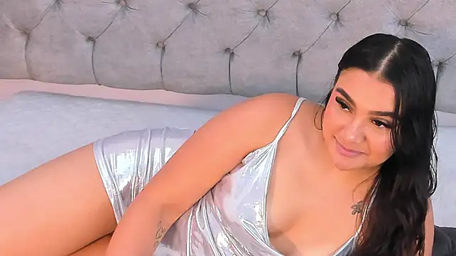 Chat XXX en directo de LiiaBloom