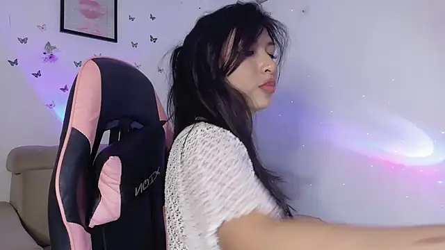 แชท XXX สดของ Sweet_baby_hellen