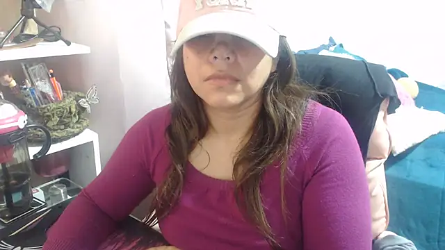 XXX chat uživo modela KatteAngelLat