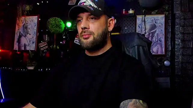 Chat XXX en directo de LexHardy