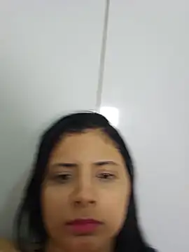 Biiia00 现场XXX聊天