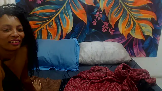 XXX chat uživo modela DominiqueLuxe44
