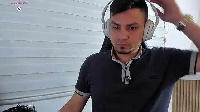 Chat XXX en directo de Rick_Adams