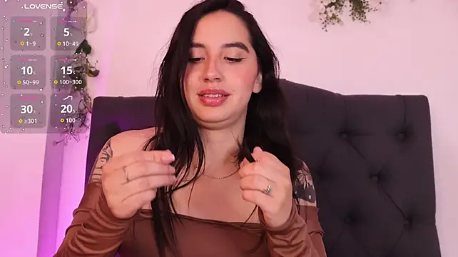دردشة kaylee_lee الجنسية المباشرة