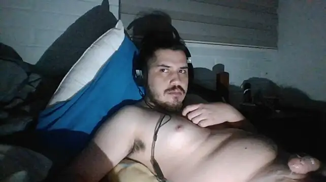 hung_weeb Adlı Modelin Canlı XXX Sohbeti