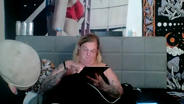 curvy420queen's Live XXX Chat