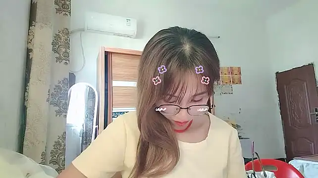 Lili_666's Live XXX Chat