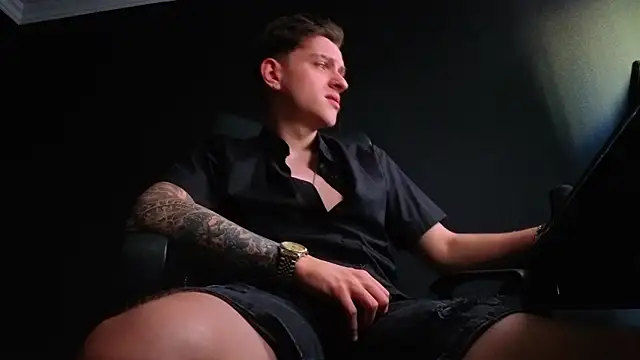 XXX chat uživo modela FelixStarkk