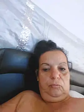 IvettkeXXX's Live XXX Chat