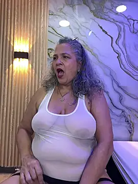 Chatroom XXX en direct de Misevie