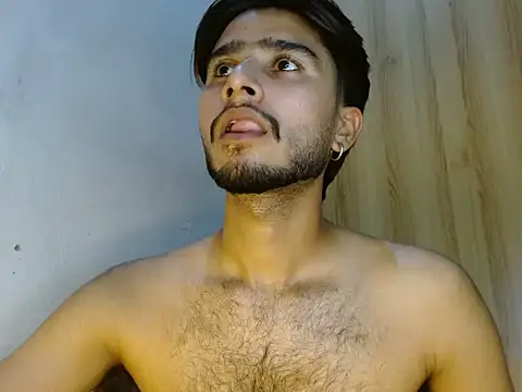 CoralN Adlı Modelin Canlı XXX Sohbeti