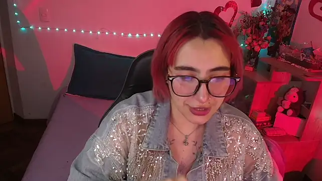 Miacatsito3's Live XXX Chat