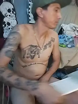 TuzdayG Chat XXX live