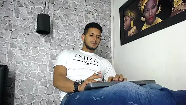 Chris_Dick23 – Live XXX-chat