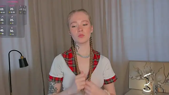 MaireLanda Chat XXX live