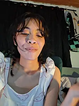 แชท XXX สดของ Sweetiedolly011