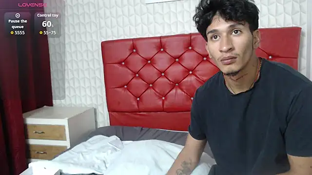 Chat XXX en directo de Zayn_Moretti