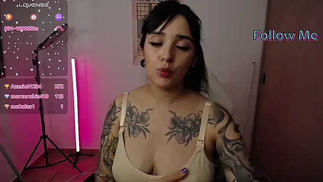 XXX chat uživo modela hibridaaa20