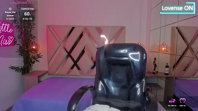 Anyelo_Twink élő XXX-chatje