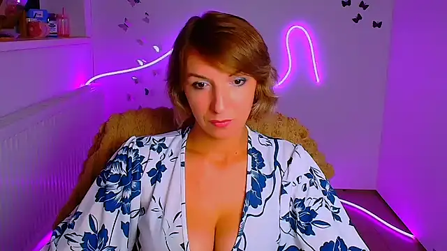 Lana_Foxyy: онлайн-секс-чат
