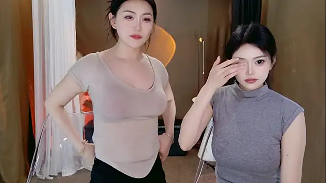 Banana-Milk69 Live XXX-Chat