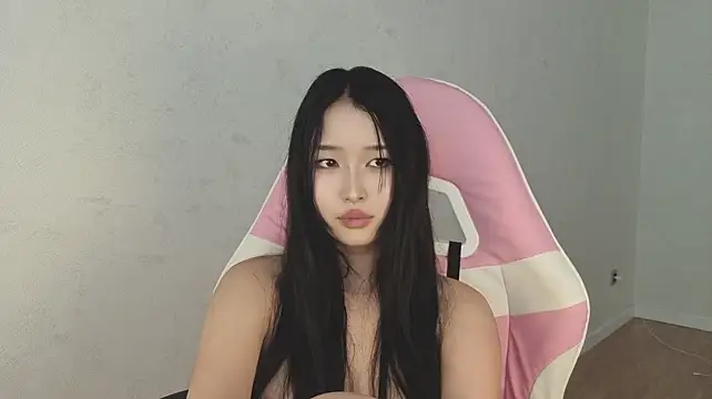 Chat +18 de yeniimai ao vivo