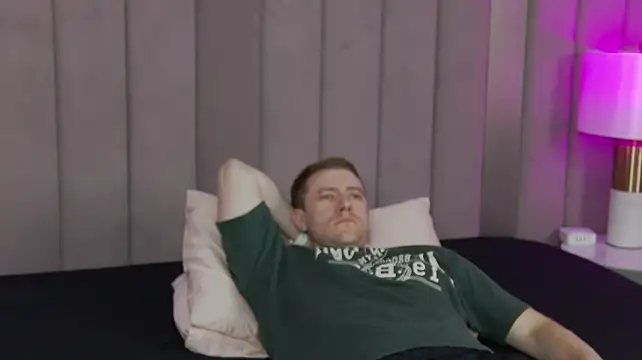 EthanPinkman Live XXX Chat