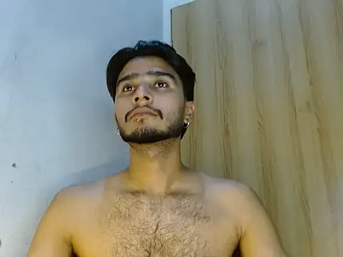 Živý XXX chat CoralN