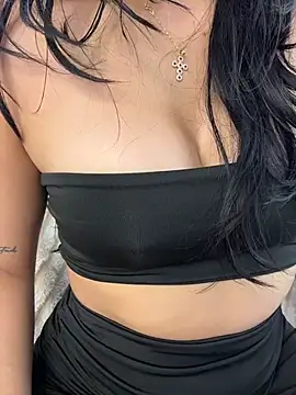 _Emily_Thompson_ 现场XXX聊天