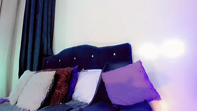 Chat +18 de lesly_xx ao vivo