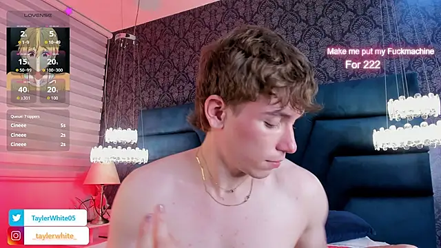 TaylerWhite Live XXX-Chat