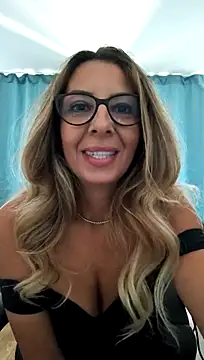 SukyGirl live XXX chat