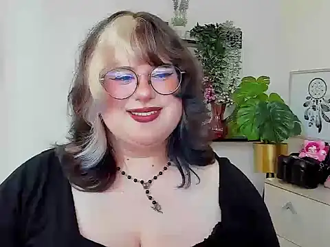 OpheliaLush live XXX chat
