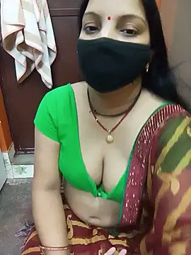 Manjudear's Live XXX Chat