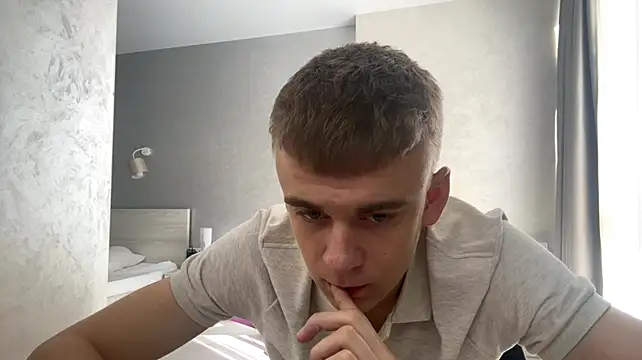 Онлайн чат XXX SoloFury