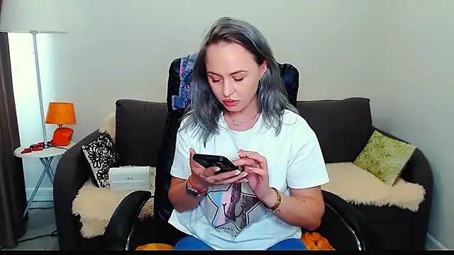 LiluMoon__'s Live XXX Chat