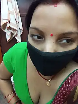 Manjudear's Live XXX Chat