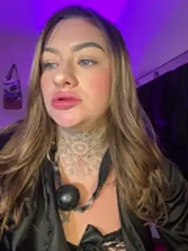 ELIE-ROTH live XXX chat